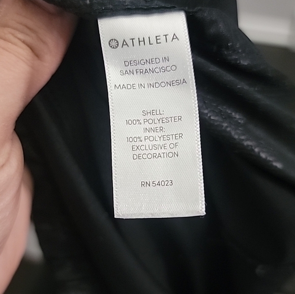 ATHLETA Racer Run Shorts Womens Med Black Pull-On Activewear Lined Workout - Picture 5 of 5